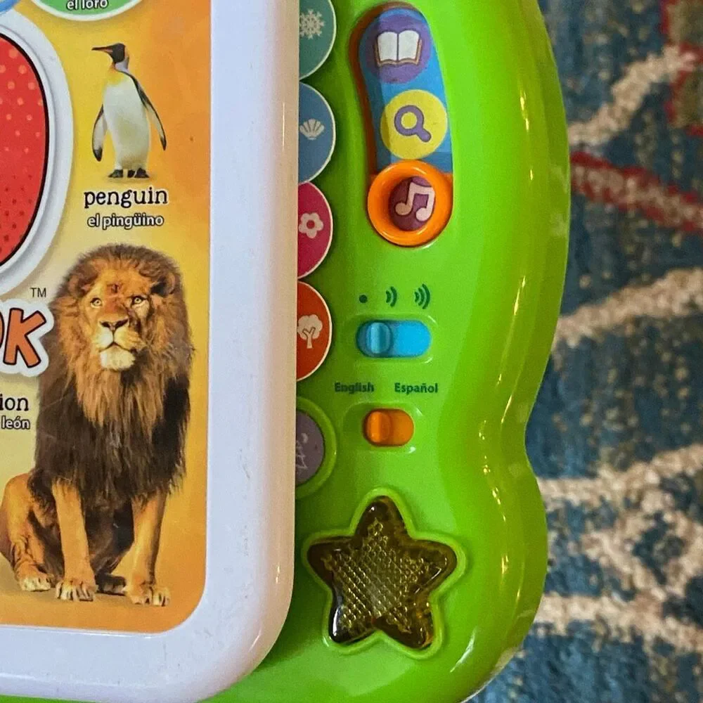 LeapFrog 100 Animals Book English Spanish Learning